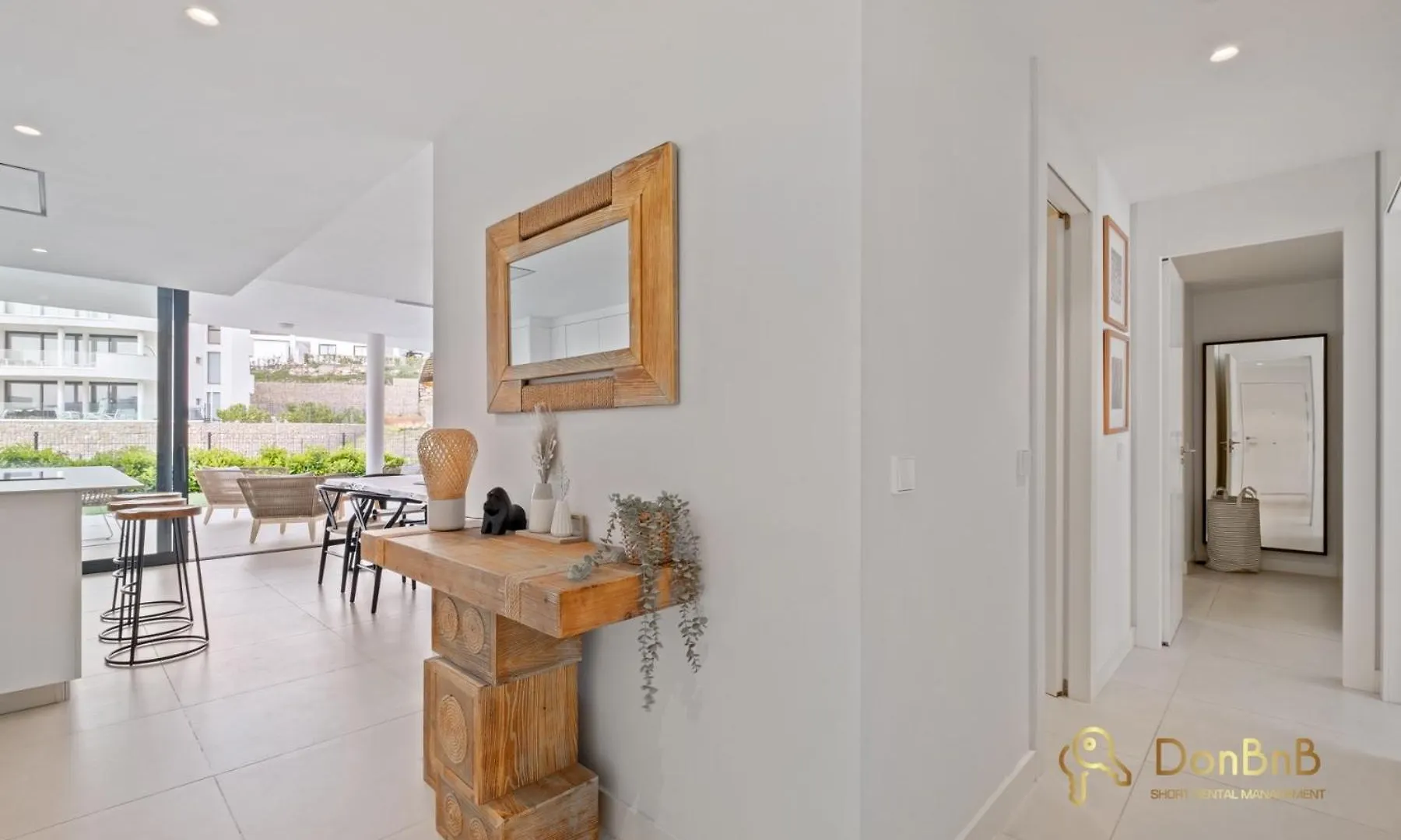 Apartment In Higueron West With Nice Garden 丰希罗拉 0*,  西班牙