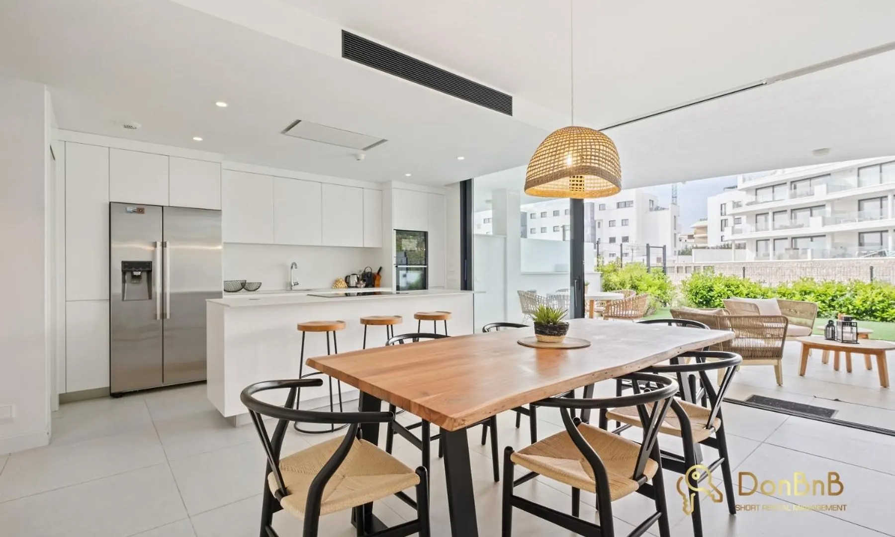 Apartment In Higueron West With Nice Garden 丰希罗拉